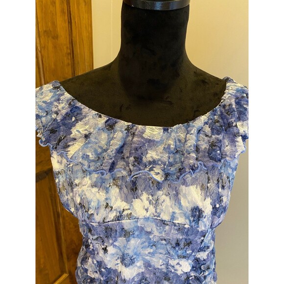 AB Studio Blouse Sleeveless Size Large Soft Ruffled Round Neckline Lace Overlay - Picture 2 of 9